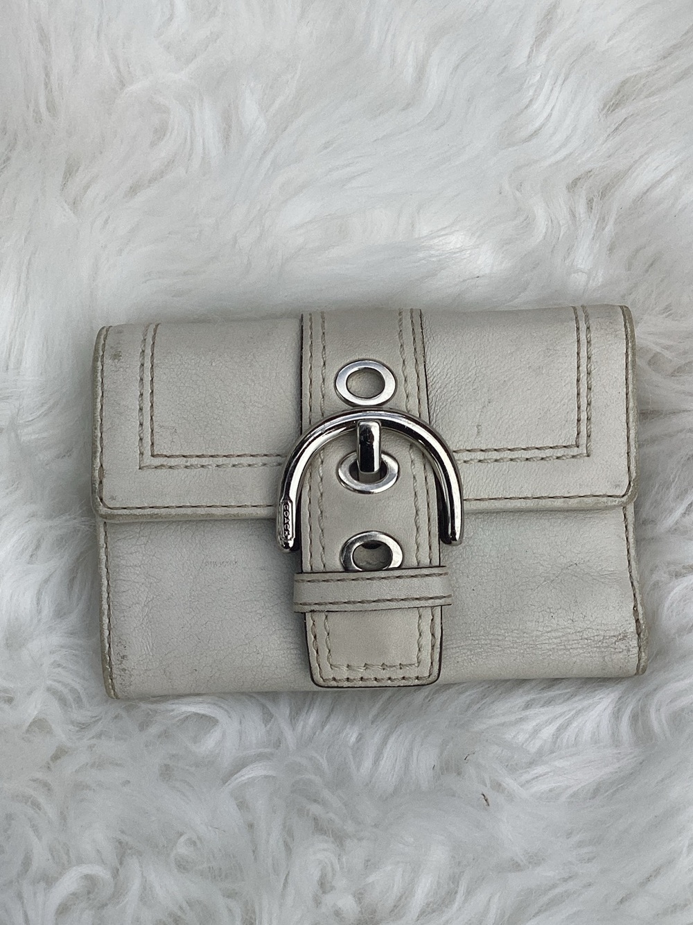 Vintage Coach Chalk Leather Bi Fold Wallet with Silver Buckle Accent